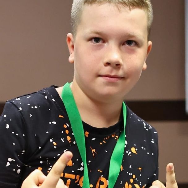 Левин Станислав